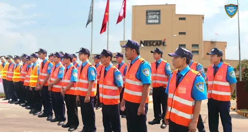 2 ban-sac-van-hoa-ngay-va-dem